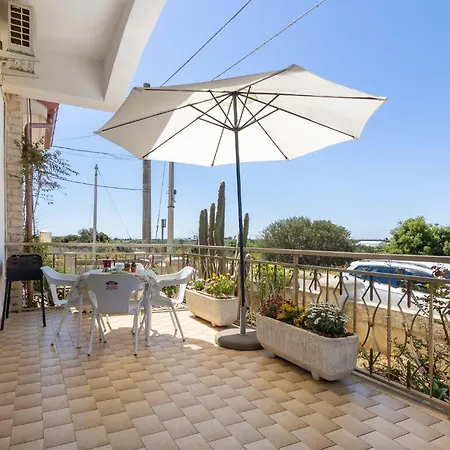 Apartment Casa Luminosa Nel Salento Felline