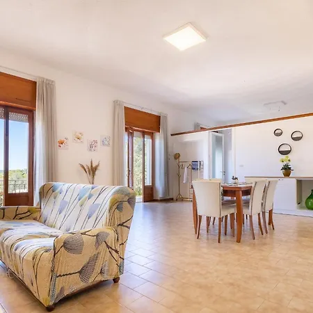 Casa Luminosa Nel Salento Apartment *