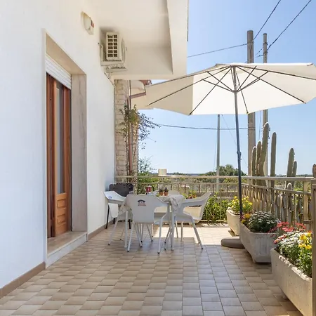 Apartment Casa Luminosa Nel Salento *