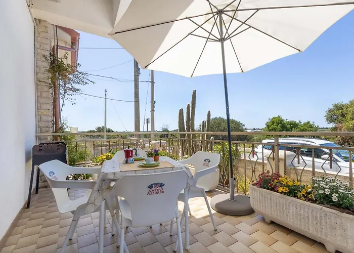Casa Luminosa Nel Salento Apartment *